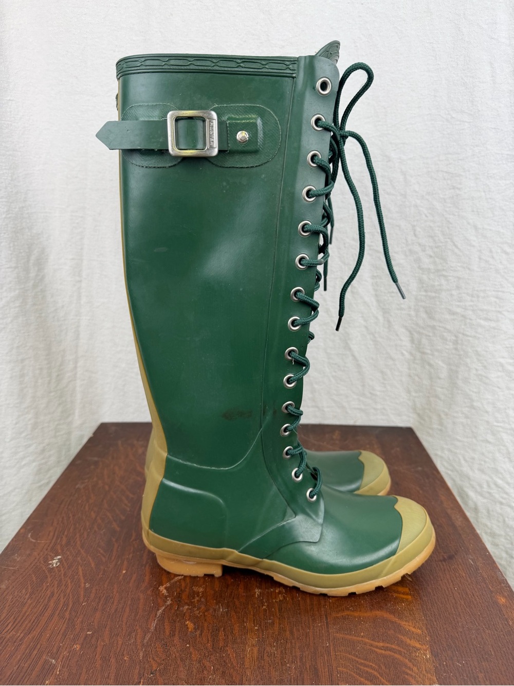 Hunter Women’s 7 Green Lace Up Tall Rubber Rain Boots Knee High circa 2010-2012 - Picture 6 of 16